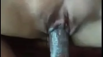 Reproduzir Deshi bhabi chupou o pau do namorado em free house
