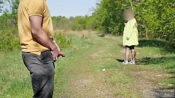 Oynat Bir teşhirci ve bir yabancının hayatından bir gün. busty yoldan geçenler bugün bir ağız dolusu cum alır. xsanyany