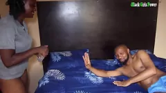 play सुडौल गोरी नौकरानी शरारती और क्रीमपाई मुठभेड़ में खुरदरी हो जाती है