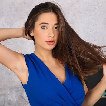 Porno Yıldızı Liya Silver