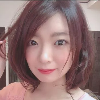 अभिनेता Nao Mizuki