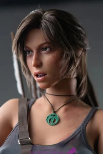 Порнозвезда Lara Croft